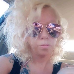 Meet your Posher, Jenn